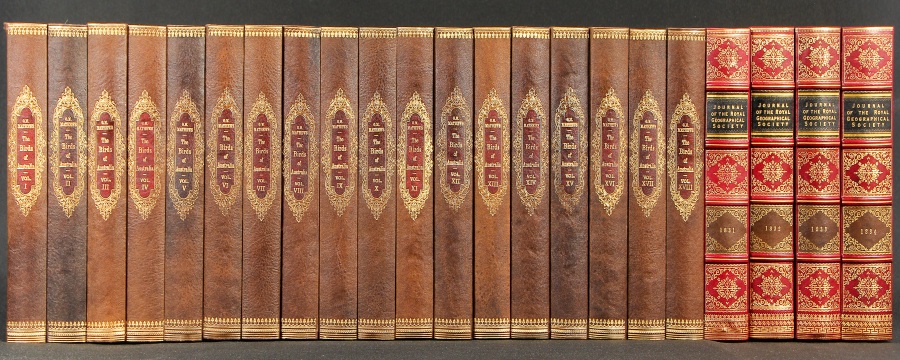 Decorative faux fake Book Set